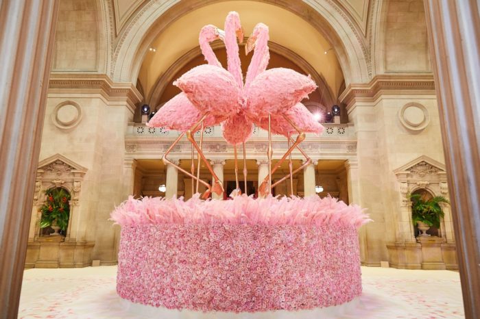 00-story-image-met-gala-2019-decor-centerpiece-grand-entry-hall